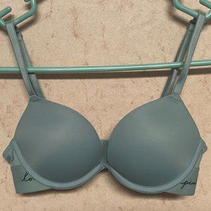 Victoria Secret Mint Green Super Push Up Bra 32AA
